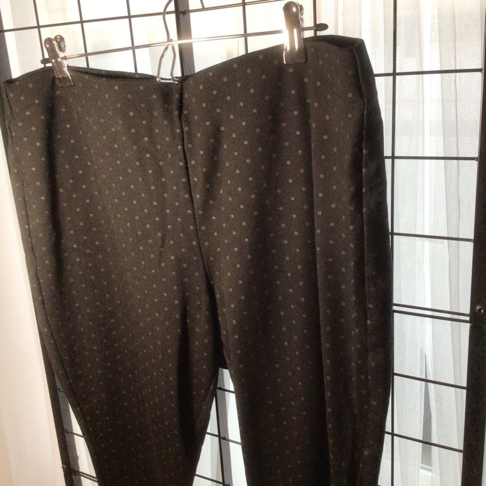 Nannette Lepore Black Polka Dot Pull On Pants EUC